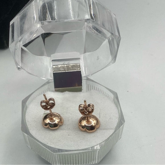 COACH Gold Flower Stud Earrings - Picture 4 of 4